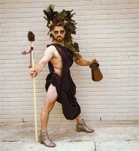 dionysus outfit